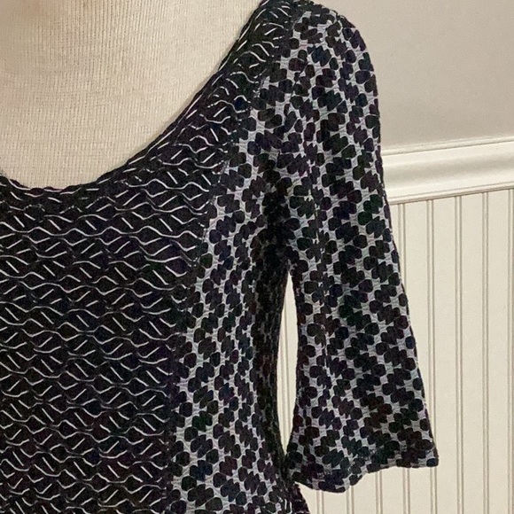 Black and white mixed pattern dress from Anthropology. Scoop neck with pockets - Picture 2 of 5